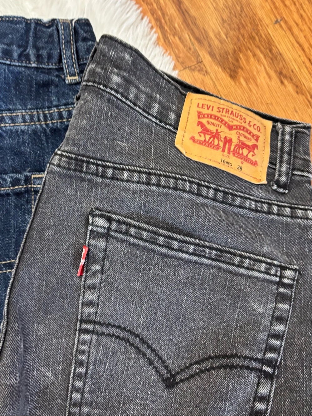 Levi’s The Children’s Place Boys 14 16 Denim Knee Length Shorts Bundle 4 Piece - Picture 8 of 11